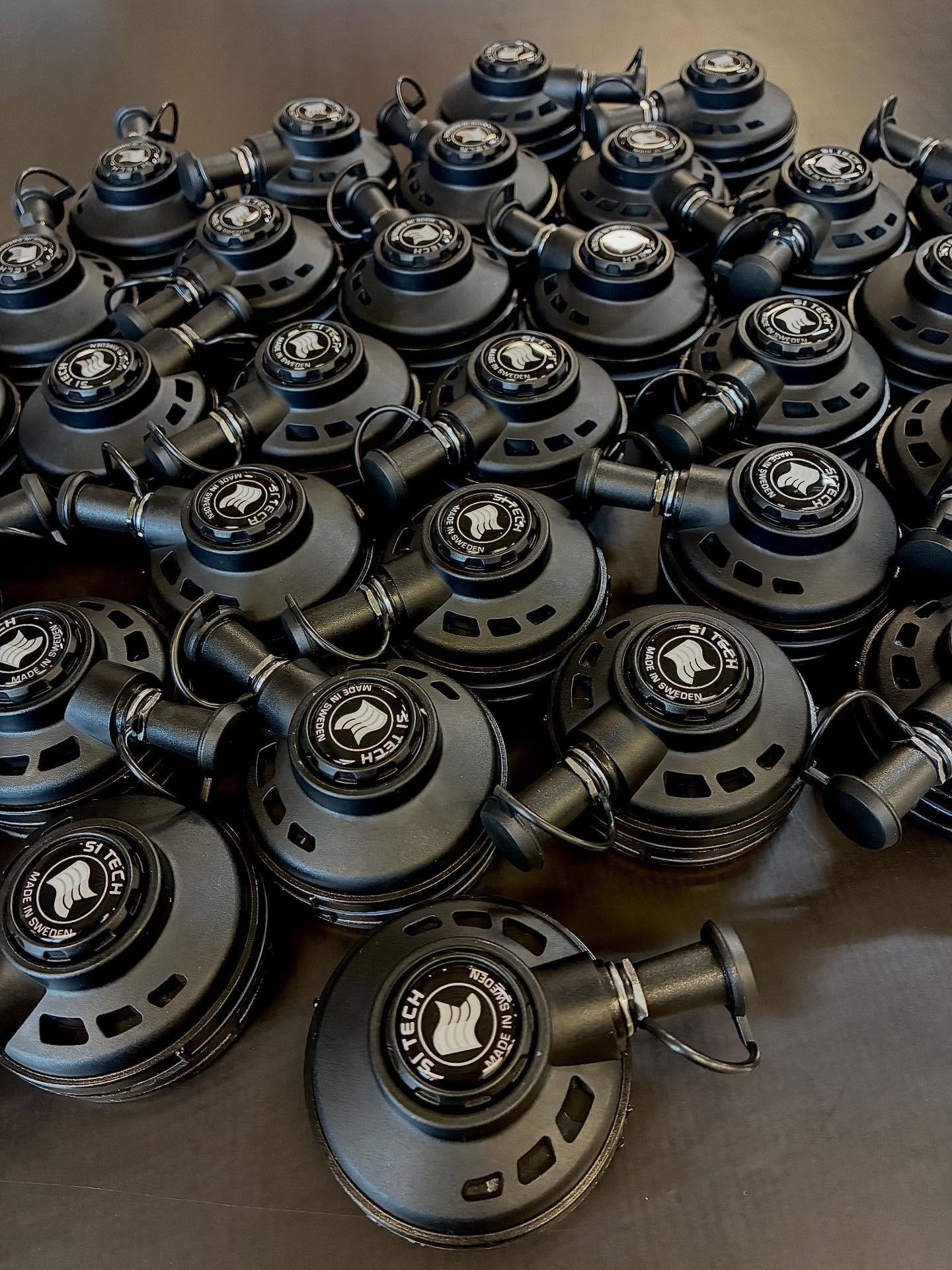 SiTech drysuit valves and systems